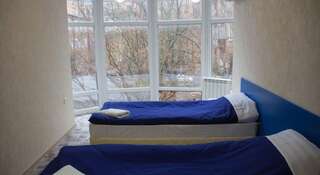 Гостиница ID Hostel Rostov-on-Don Ростов-на-Дону Двухместный номер с 1 кроватью или 2 отдельными кроватями и общей ванной комнатой-4