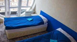 Гостиница ID Hostel Rostov-on-Don Ростов-на-Дону Двухместный номер с 1 кроватью или 2 отдельными кроватями и общей ванной комнатой-1